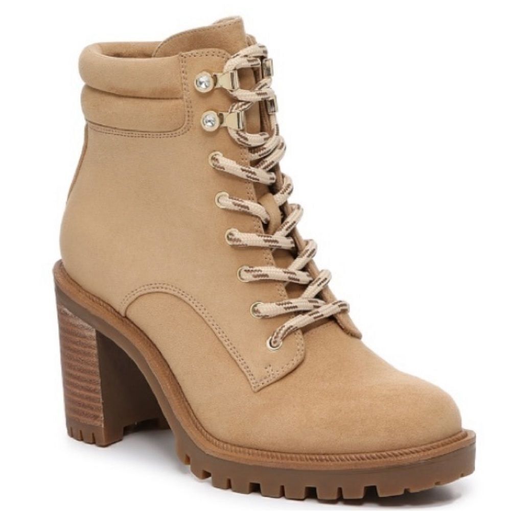 NWOT JLO Jennifer Lopez Georgia Booties Size 9.5.